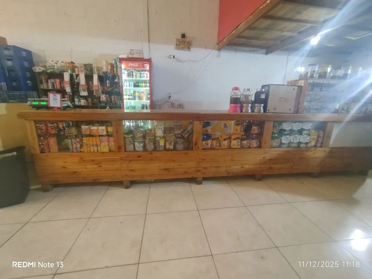 Balcão de madeira para comercio - Foto 3