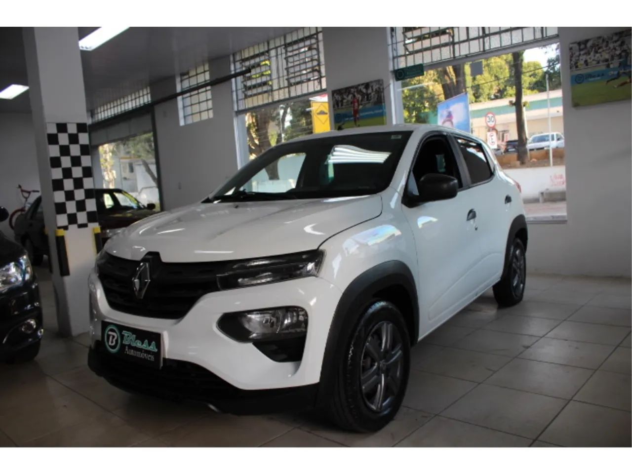Renault Kwid 1.0 Intense 2023
