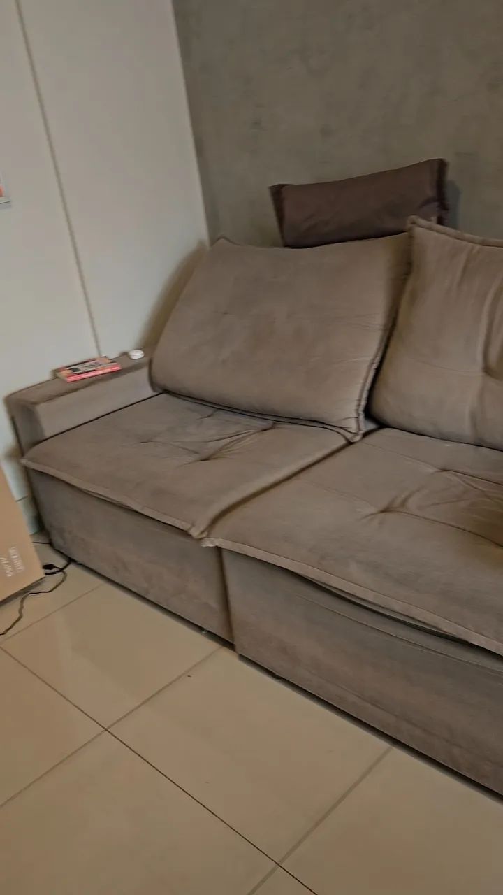 Sofá Retrátil e Reclinável 