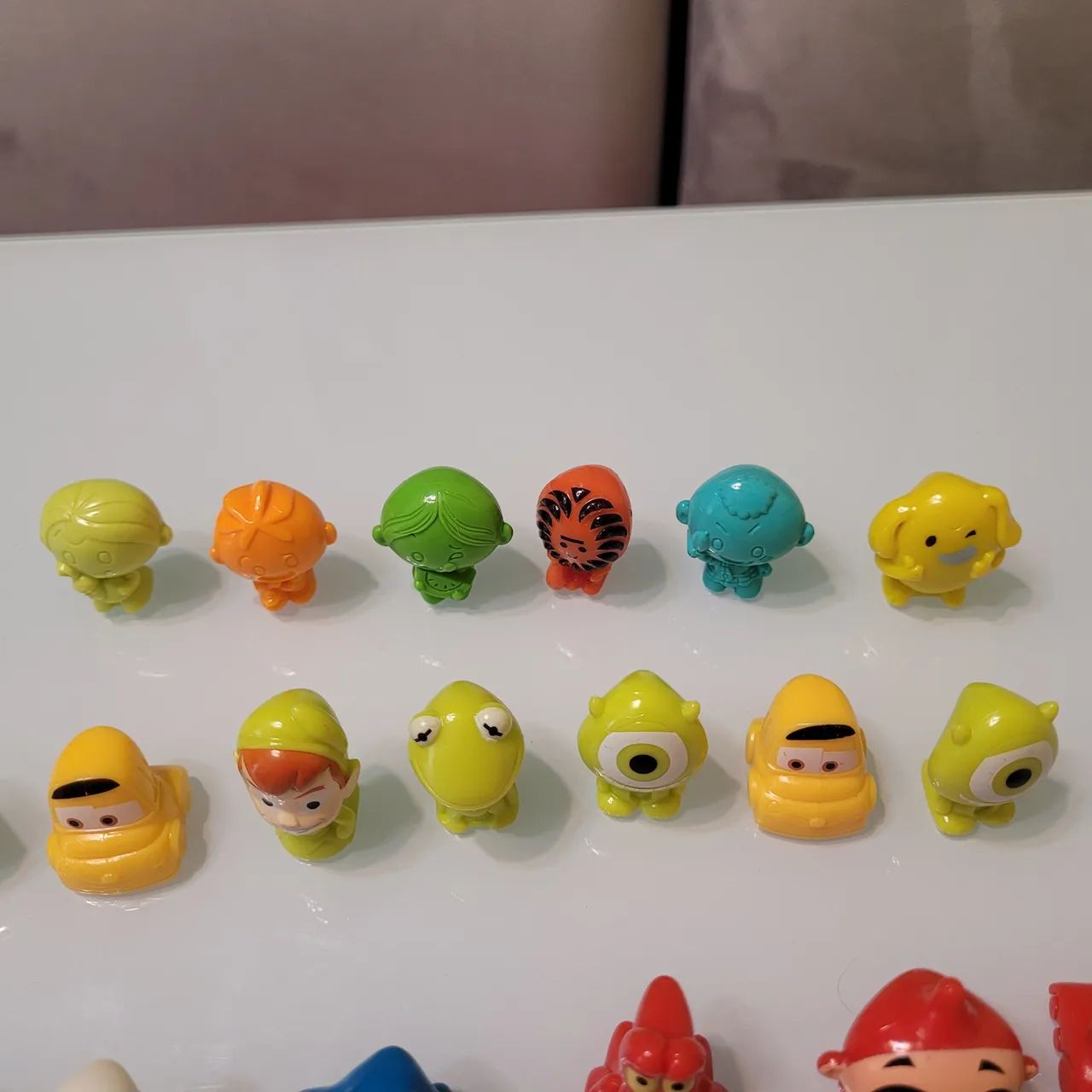 Gogos disney e turma da Mônica lote com 78 unidades  - Foto 3