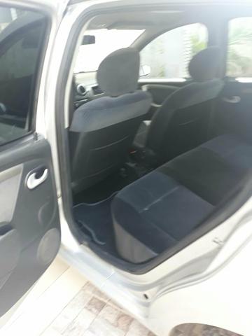Vendo ou troco este sandero - Foto 3