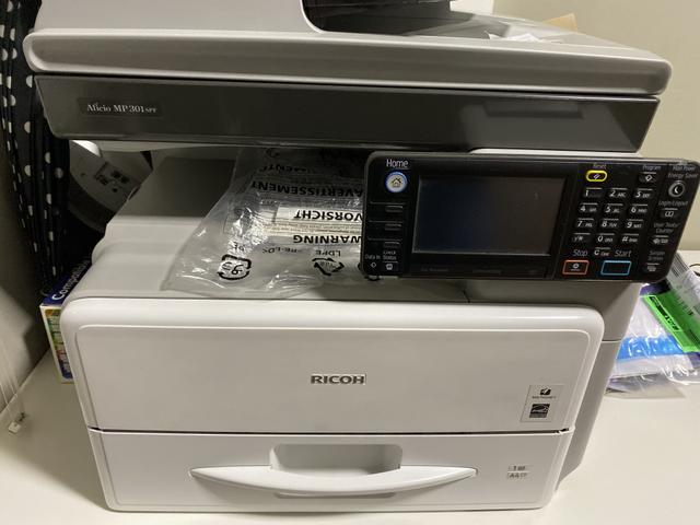 Baixei!! Multifuncional ricoh mp301 Laser - novíssima - Foto 2