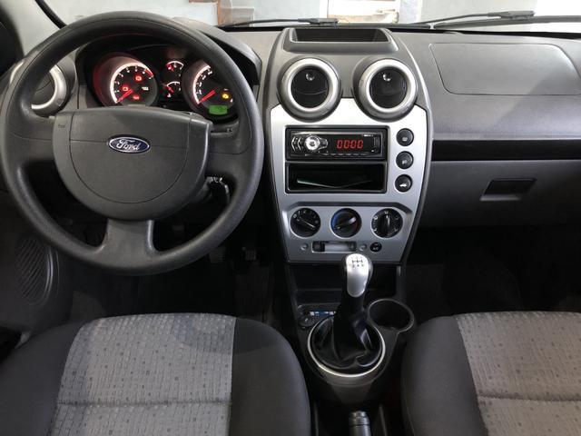 Fiesta 1.6 sedan 2013 Class Completo , excelente estado - Foto 10