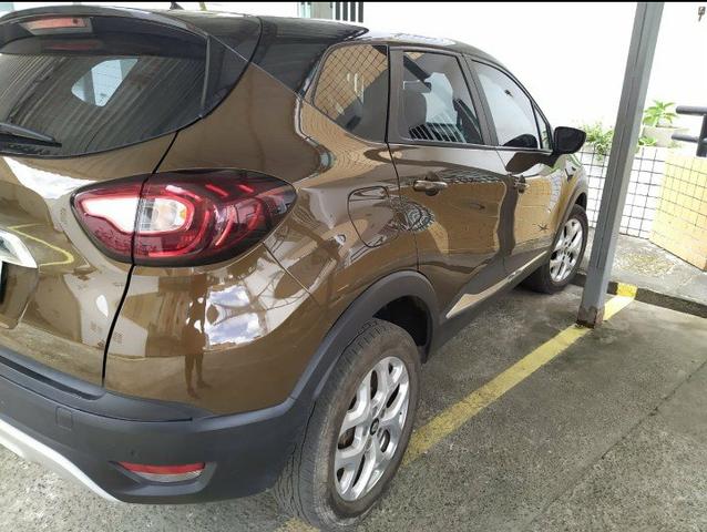 Carro, Captur Zen 16A , 30.000 km, conservado - Foto 6