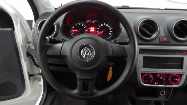 Volkswagen Voyage 1.0 (G6) Flex - Foto 8