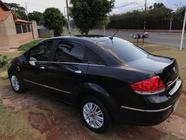 Fiat Linea HLX 1.9 Dualogic - Foto 3