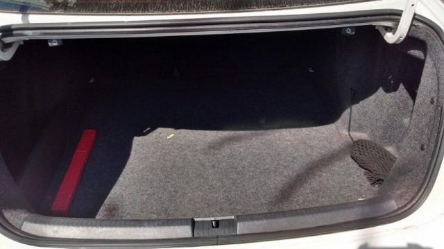 VOLKSWAGEN JETTA COMFORTLINE 2.0 TIP FLEX Branco 2015/2016 - Foto 11