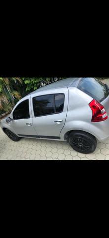 Vendo Sandero 1.0 FLEX 2012 - Foto 3