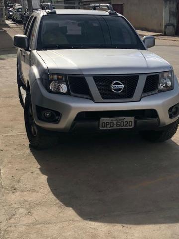 Caminhonete Frontier Attack SV
