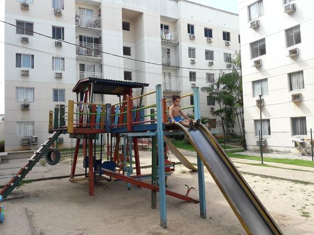 Vitória Maguari com modulados - 2 quartos com sacada, reformado no 1 andar - Foto 5