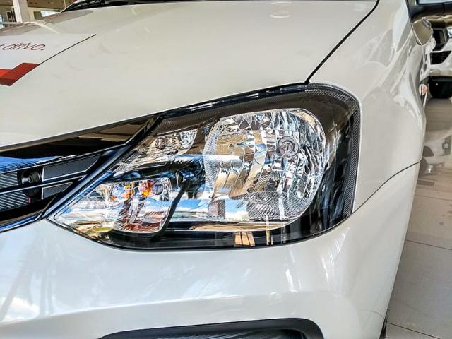 TOYOTA ETIOS HATCH X 13L AT 19/20 - Foto 11