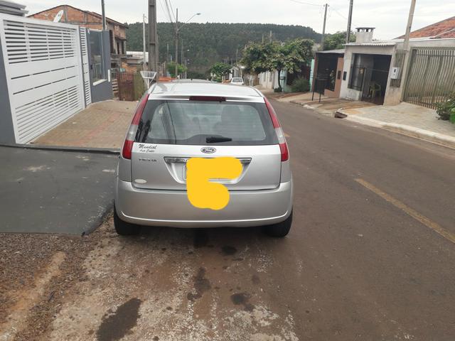 Ford fiesta hatch r$ 12.600 - Foto 2