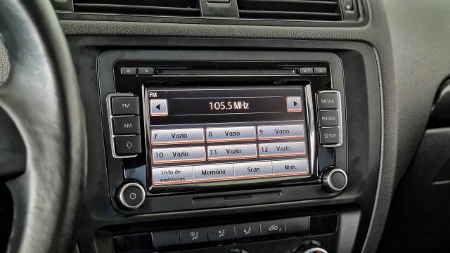 JETTA 2013/2013 2.0 COMFORTLINE FLEX 4P TIPTRONIC - Foto 16