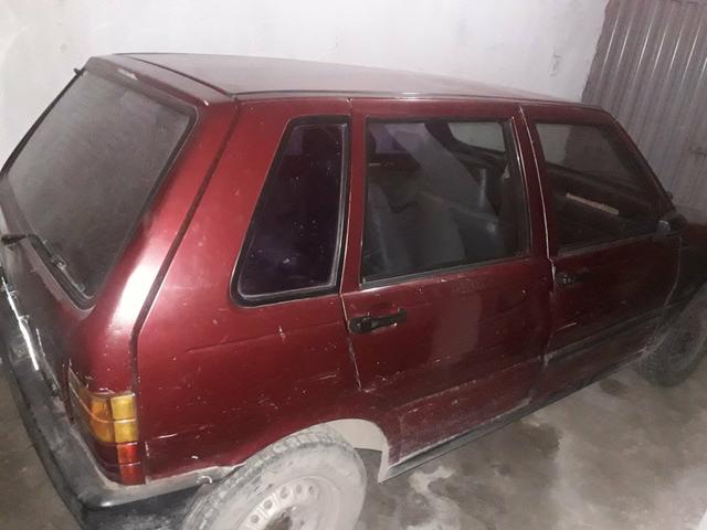 Carro Fiat ano 95 gasolina em perfeito estado 4 porta motor 1.0 - Foto 3
