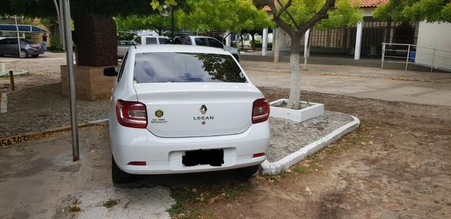 Renault Logan Authentique 1.0 12V Flex 2018 - Foto 2