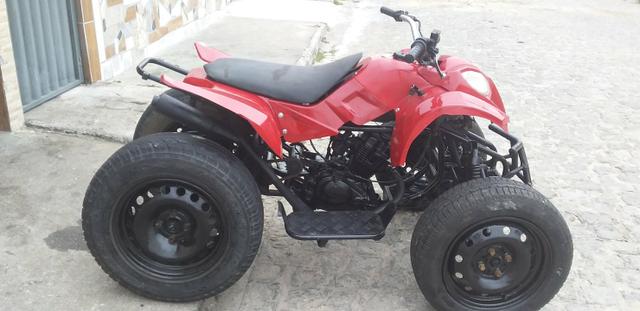 Vende-se ou troca -se em moto - Foto 3