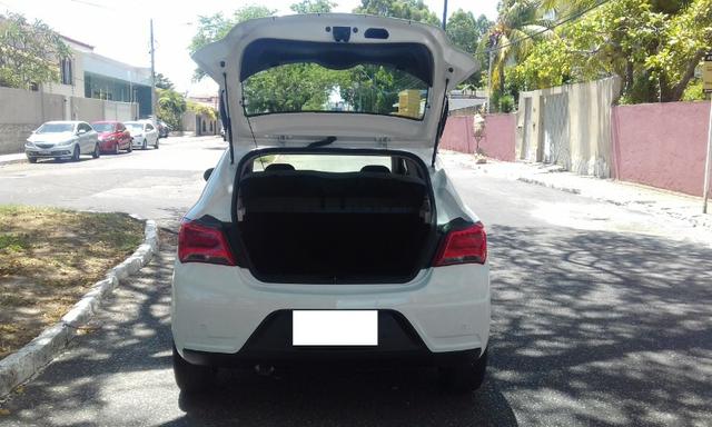 Onix Hatch LT 1.4 Flex Completo - Foto 8