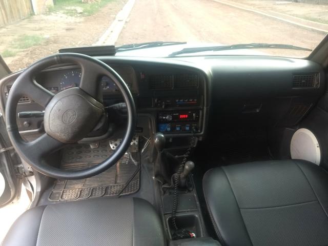 Vendo hillux BAIXEI O VALOR!!! - Foto 3