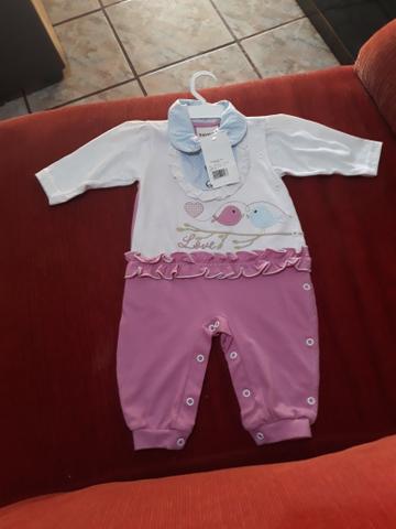 Vendo lotes de roupas infantis com 150 peças - Foto 2