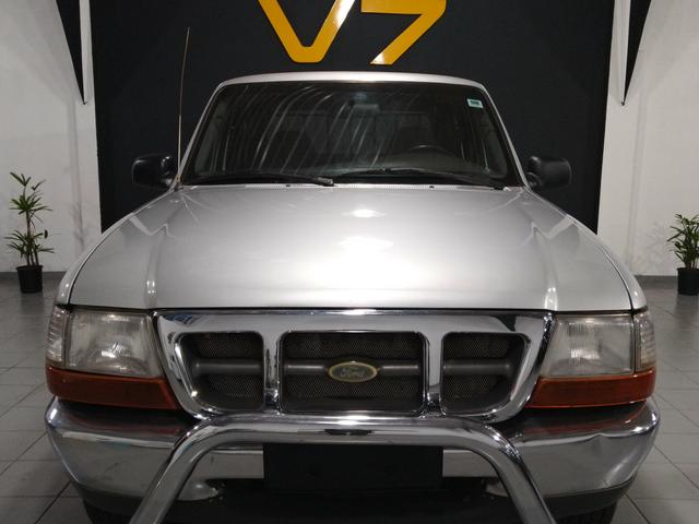 Ford Ranger Xls 2.8 Turbo diesel 4x4 2004! Entrada em até 12 x no cartão de crédito!! - Foto 2