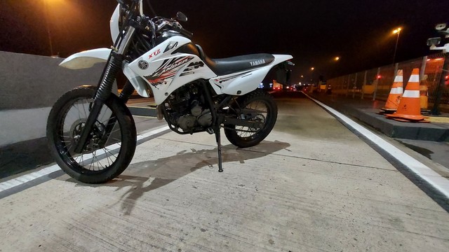 XTZ 250 LANDER