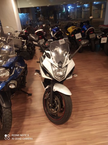 YAMAHA XJ6