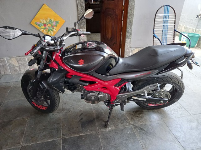 SUZUKI 650CC