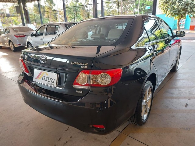 COROLLA XEI