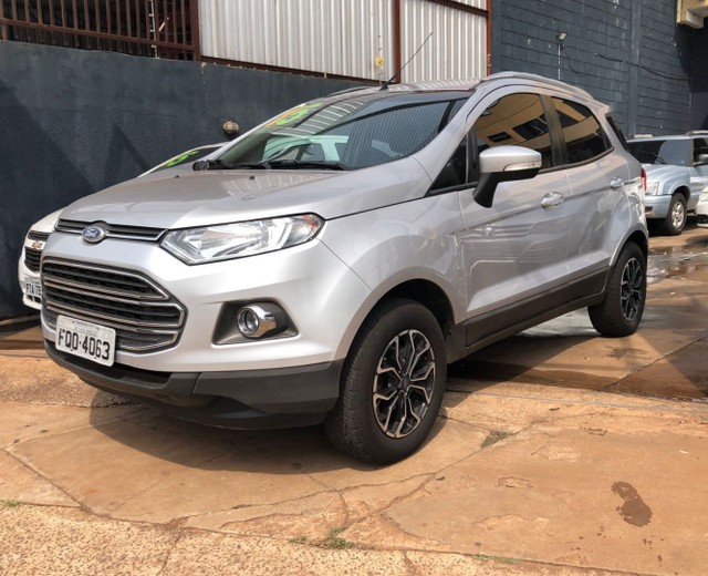 ECOSPORT TITANIUM 2.0 AUT 2015
