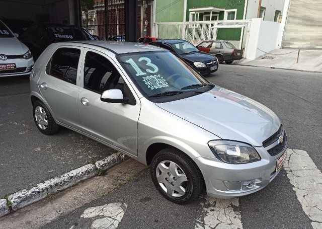 CELTA 1.0 FLEX COMPLETO BAIXO KM 64.900