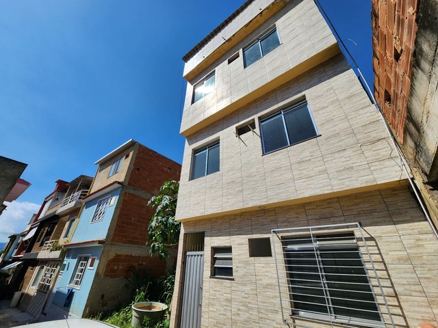 VENDE-SE PRÉDIO COM 3 CASAS DE 1 QUARTO EM REALENGO - Foto 5