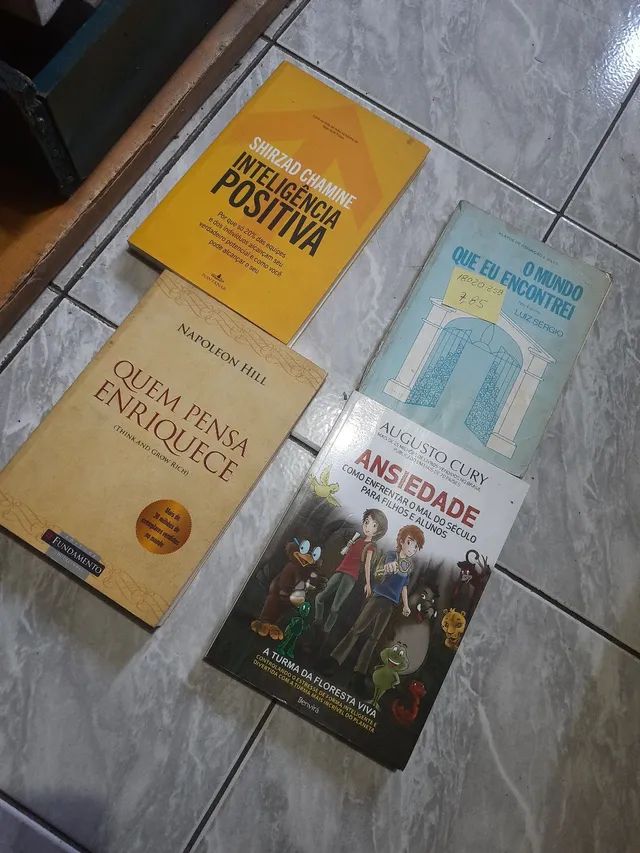 LIVROS