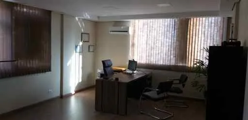 Vendo Sala comercial no Calçadão de Londrina