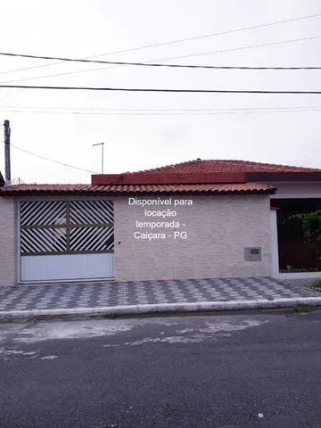Casa temporada, V.Caiçara-Praia Grande,1 dorm(suíte), 1 lavabo, 3 vagas. Disponível.