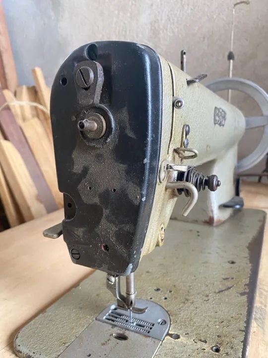 Máquina de costura industrial  - Foto 2