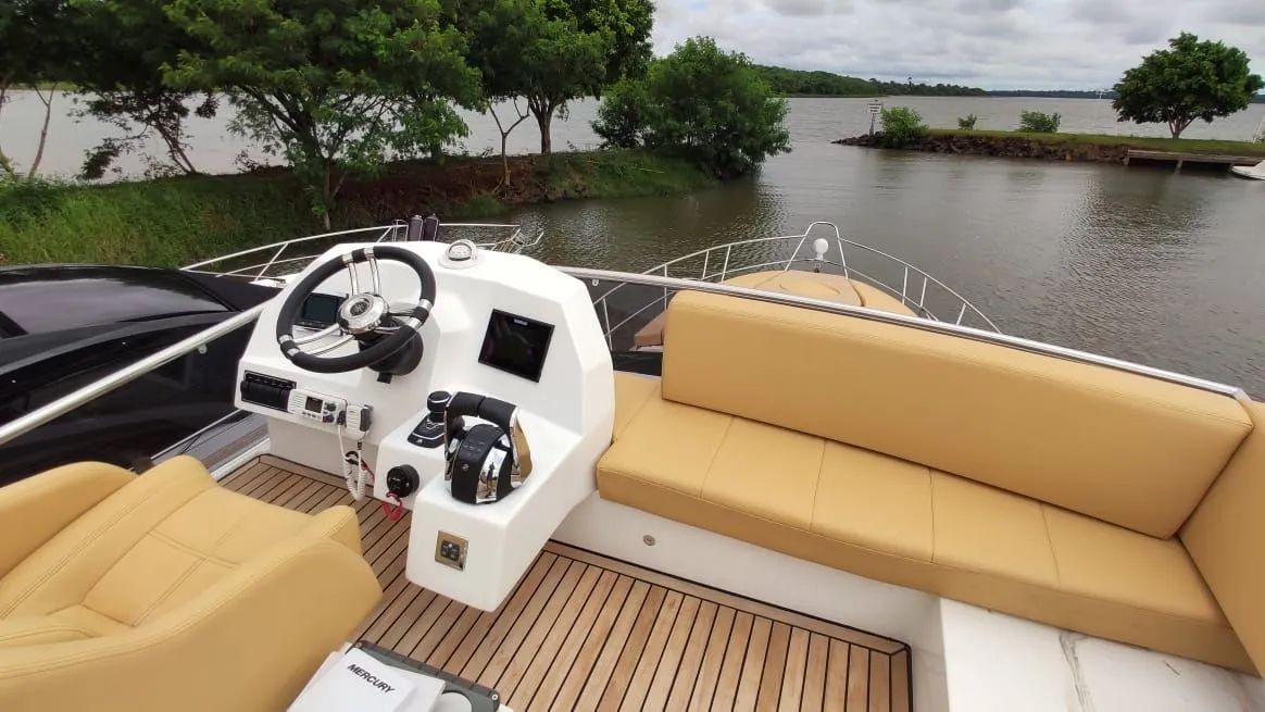 Cimitarra 460 Fly - 2018 x2 Mercruiser QSD 370 HP ñ Azimut Sedna Intermarine Phantom - Foto 5