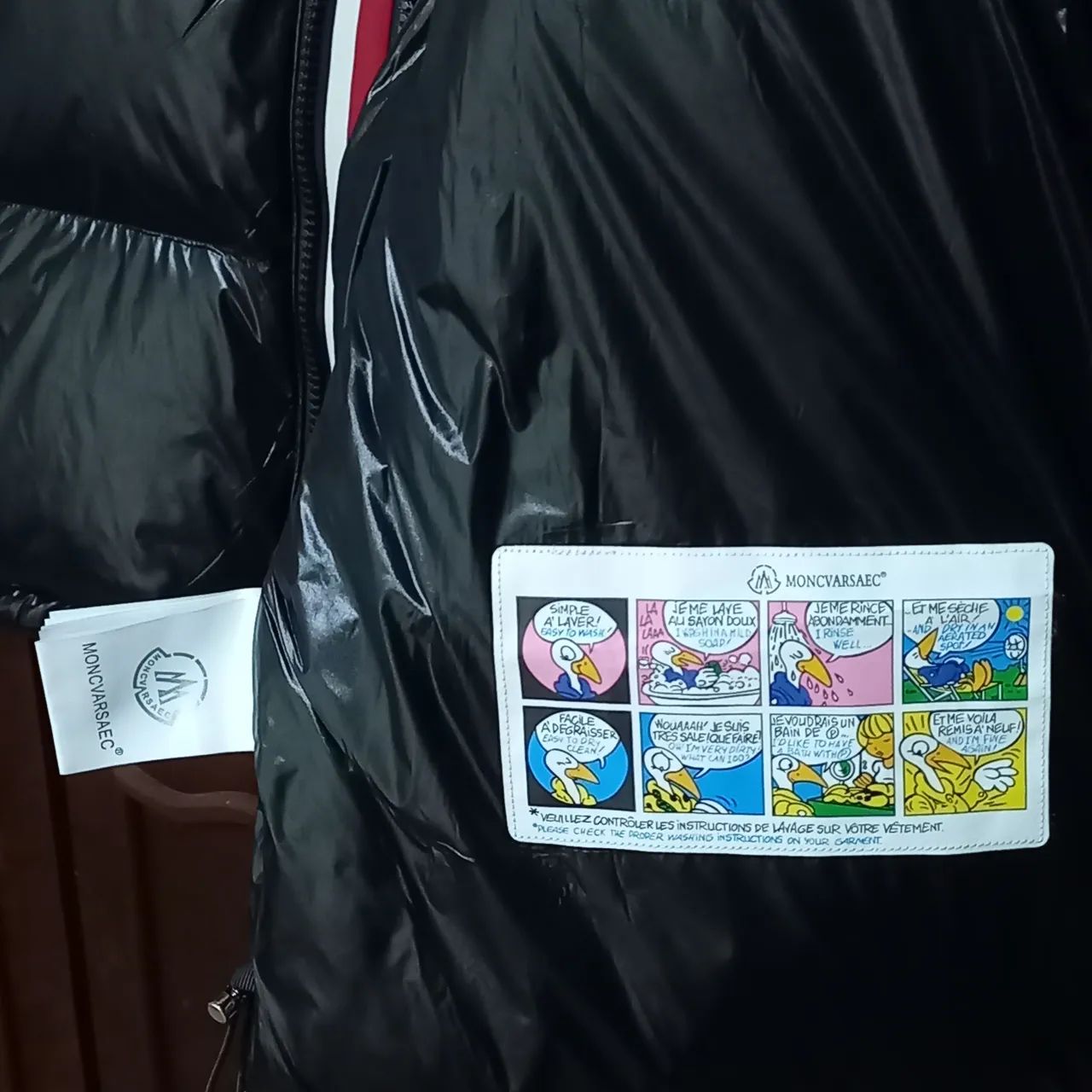 JAQUETA MONCLER MONCVARSAEC 2024 - Foto 4