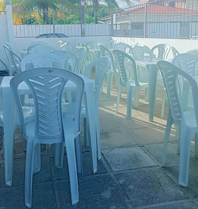 Locações de mesas e cama elástica  - Foto 4