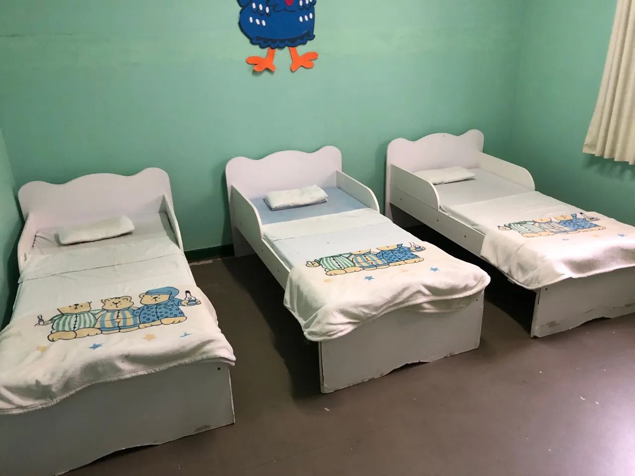 Camas Infantis, Vendemos as quatro por R$ 300 reais