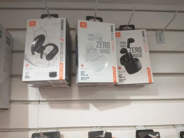 Fones de Ouvido JBL Tune 125BT - Intra-Auriculares Bluetooth de Alta Qualidade - Foto 3