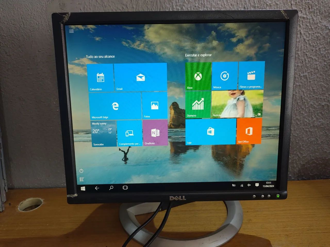 Monitor Dell 19 Pol VGA e DVI 