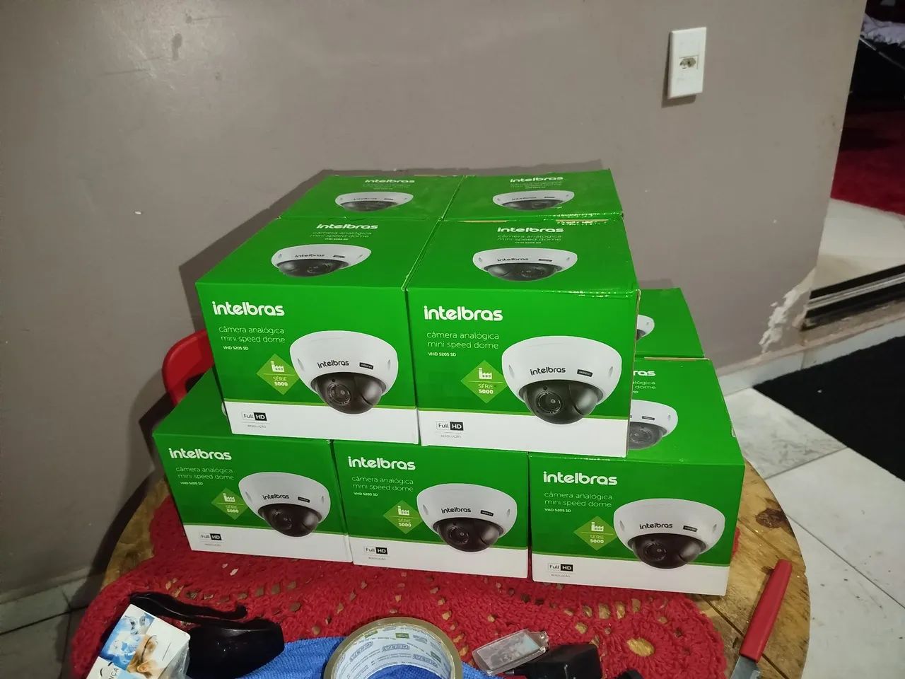 4 Câmeras Intelbras Mini Speed Dome Full HD 5205 SD