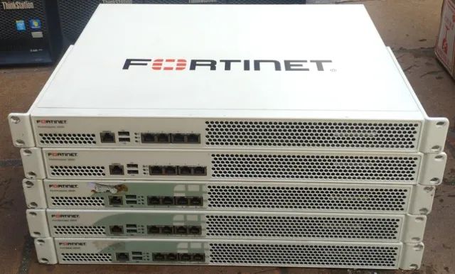 5 fortinet fortiAnalyzer 200D