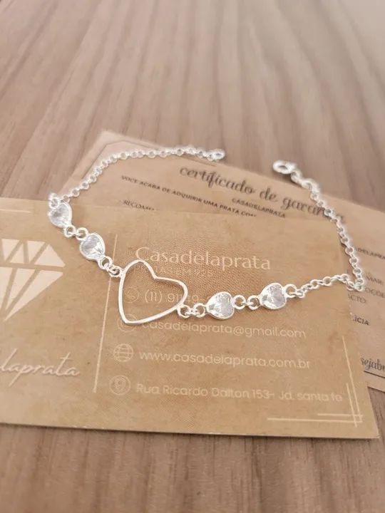 Pulseira feminina de coração vazado em prata 925 com pedras - Foto 3