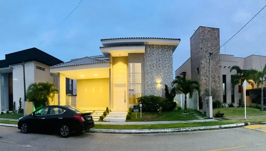DUPLEX DE ALTO PADRÃO MOBILIADO NO CONDOMÍNIO DOS BOSQUES