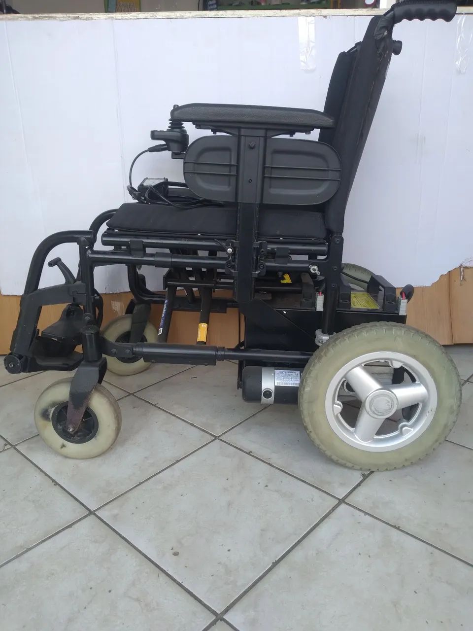 cadeira de rodas eletrica  - Foto 3
