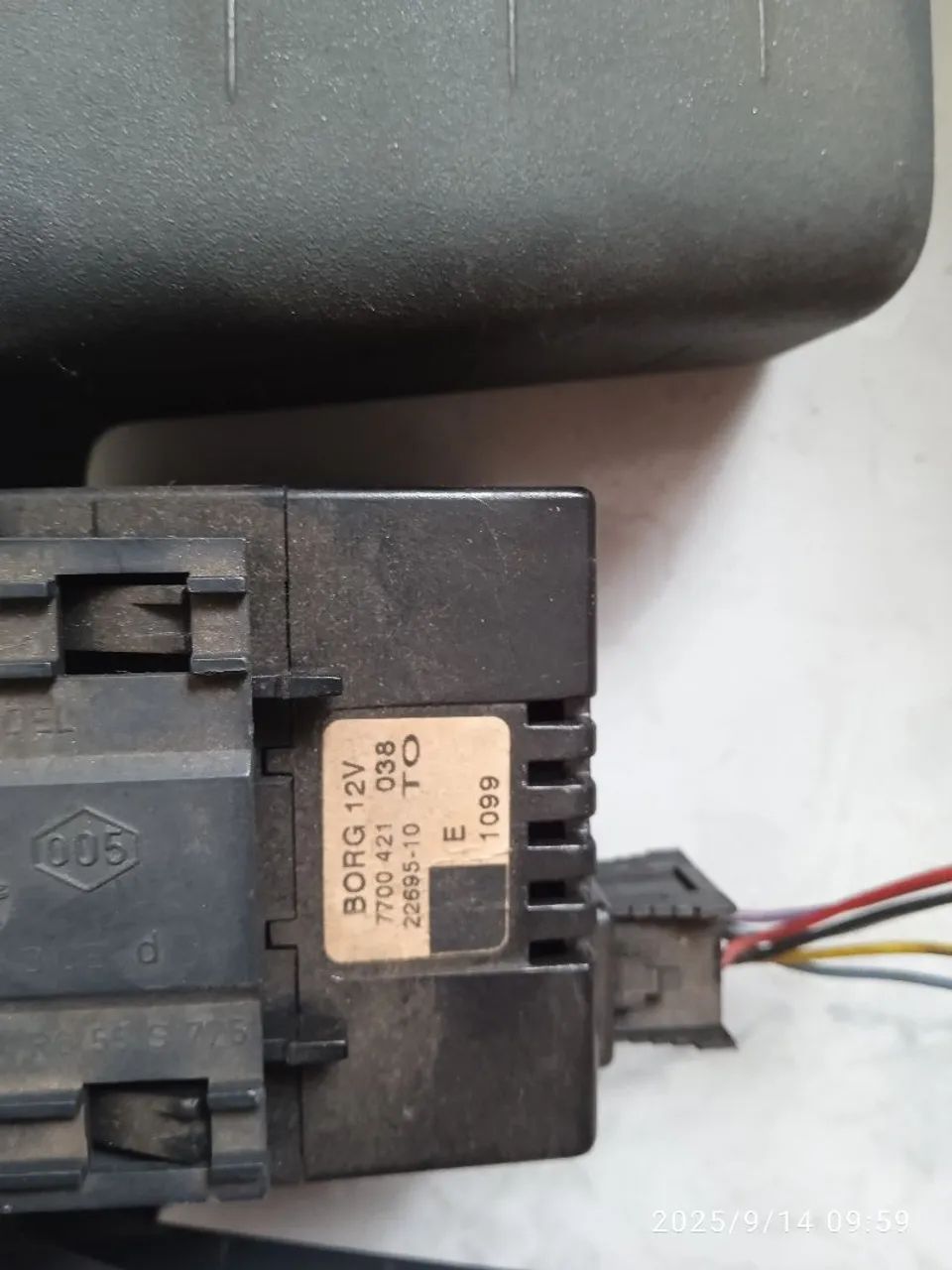 Moldura/Computador Bordo Renault Clio  - Foto 2
