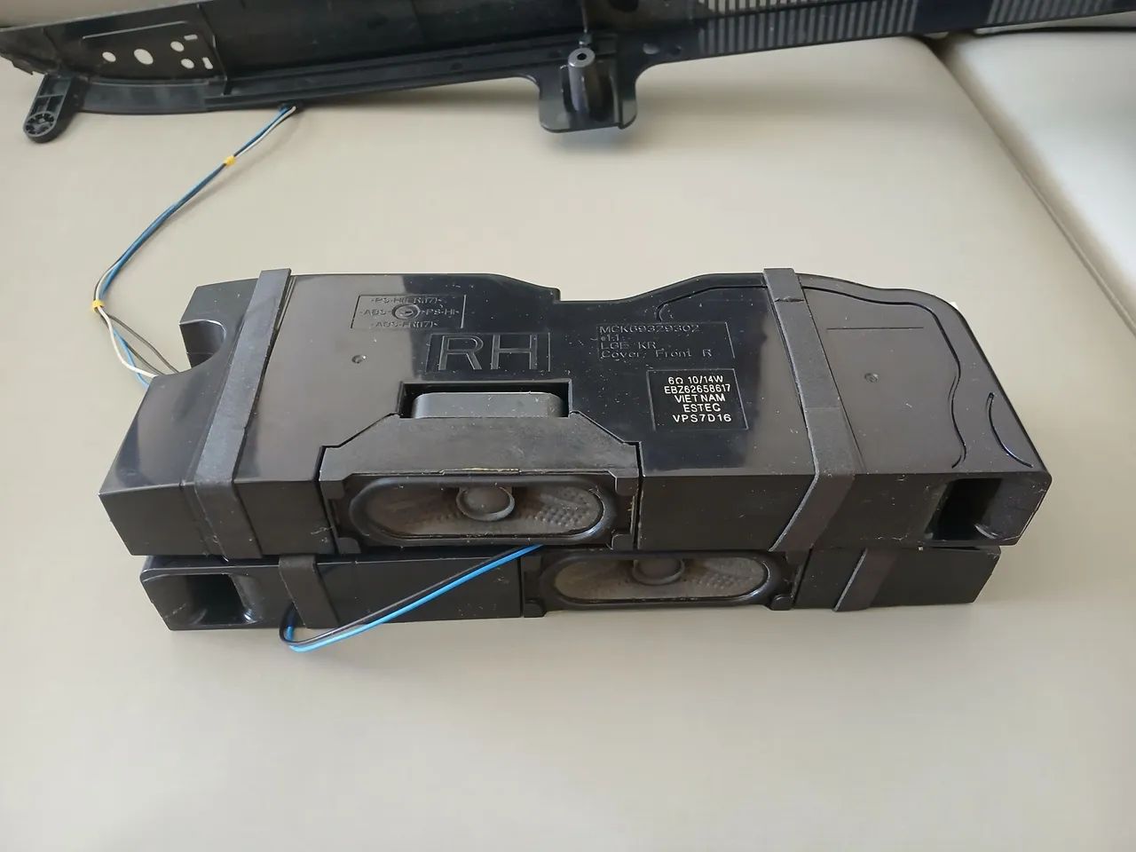 Placas e cabos LG 75 polegadas  - Foto 4