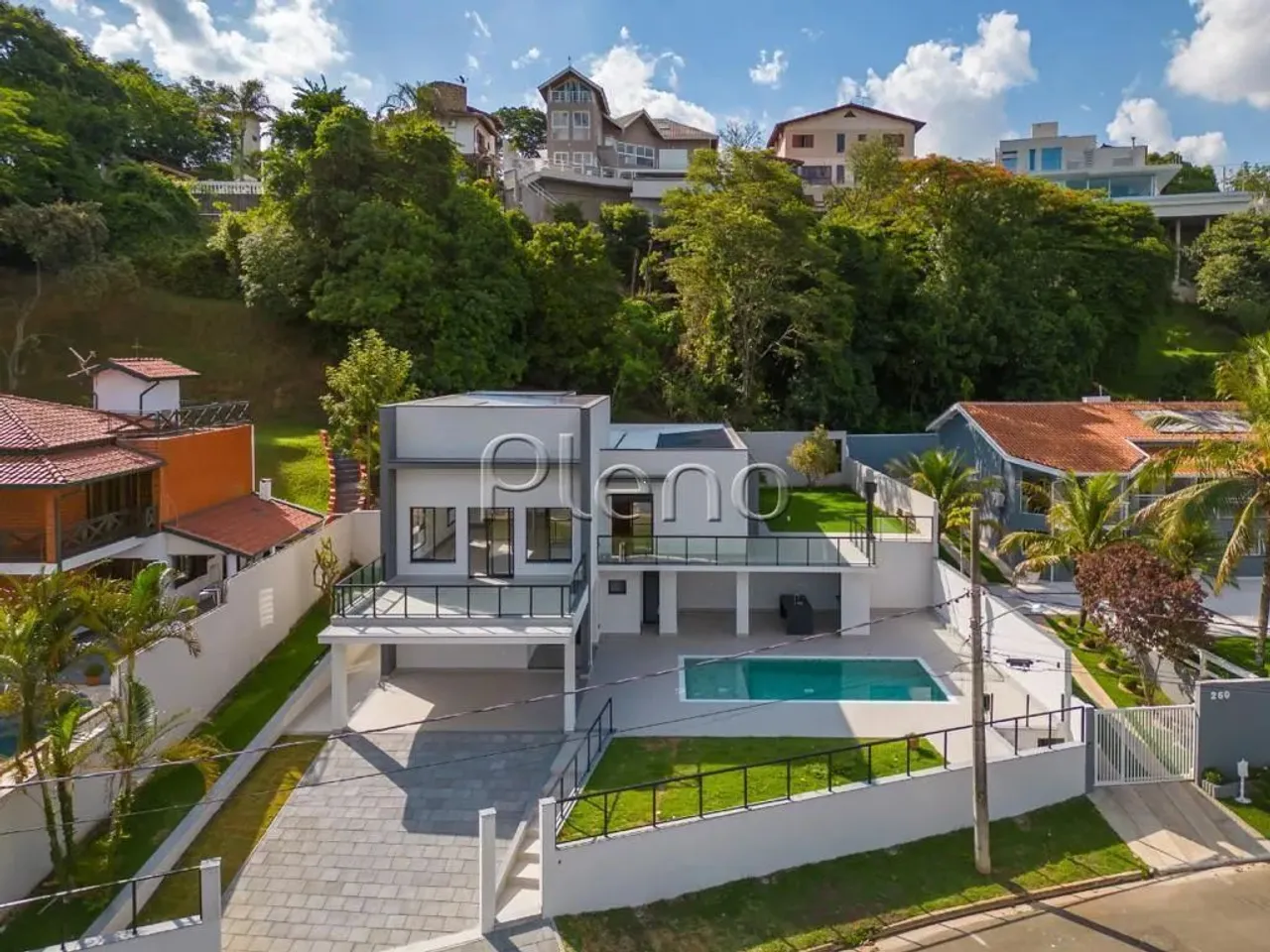 Sobrado à venda em Vinhedo, Marambaia, com 5 quartos, com 368 m², Condomínio Estância Mara
