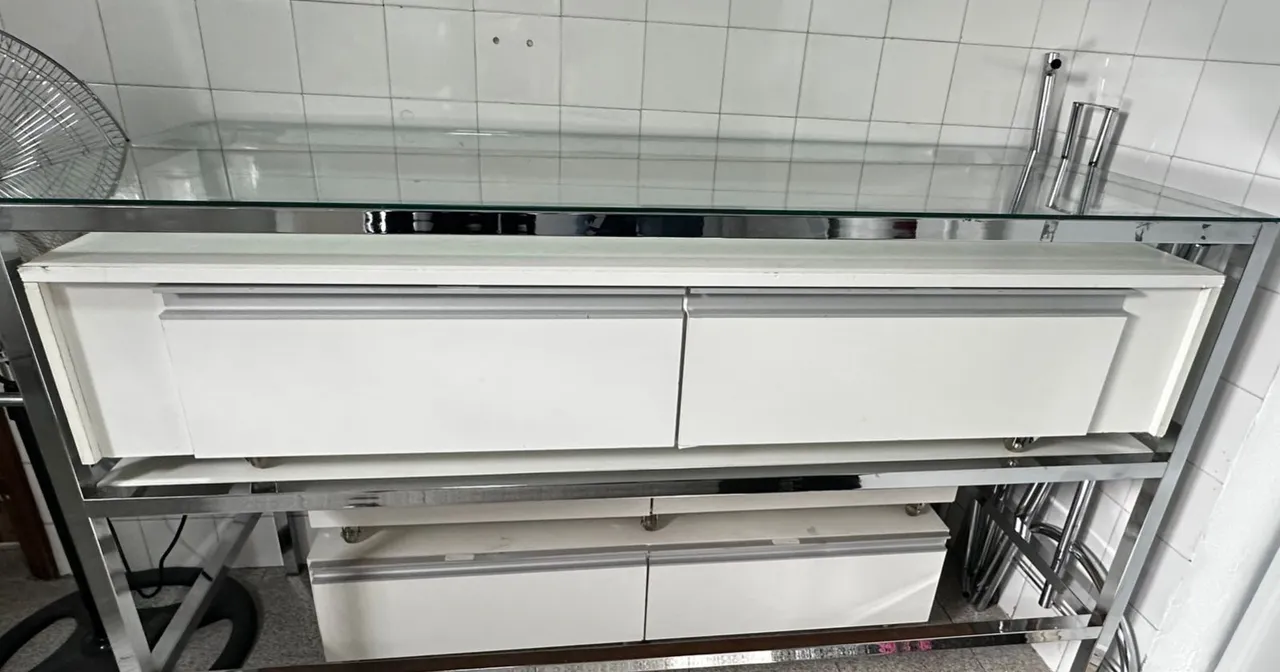 Gaveteiro em MDF com Duas Gavetas de Correr